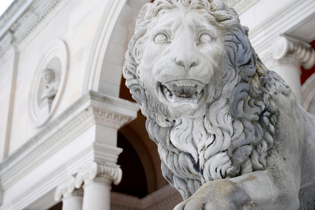 Lion Statue found in Brunswick, Maine
